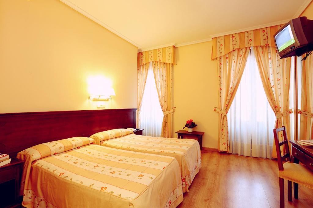 Chambre Double ou Lits Jumeaux