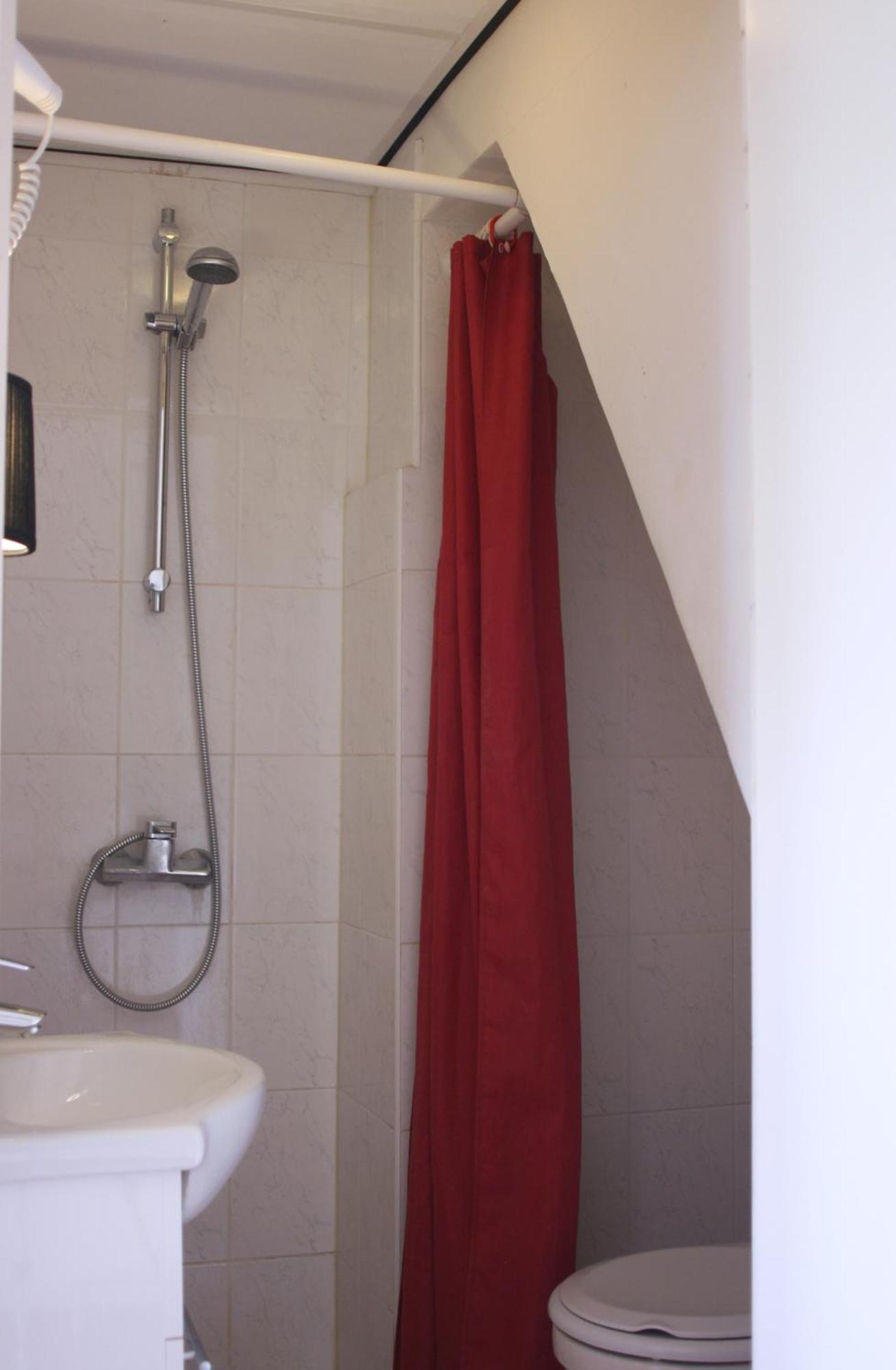 Chambre Double avec Salle de Bains Privative