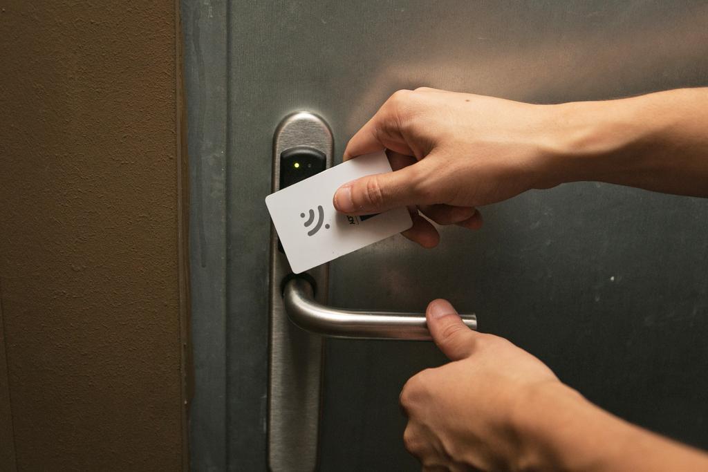 Lit Simple dans Dortoir pour Femmes