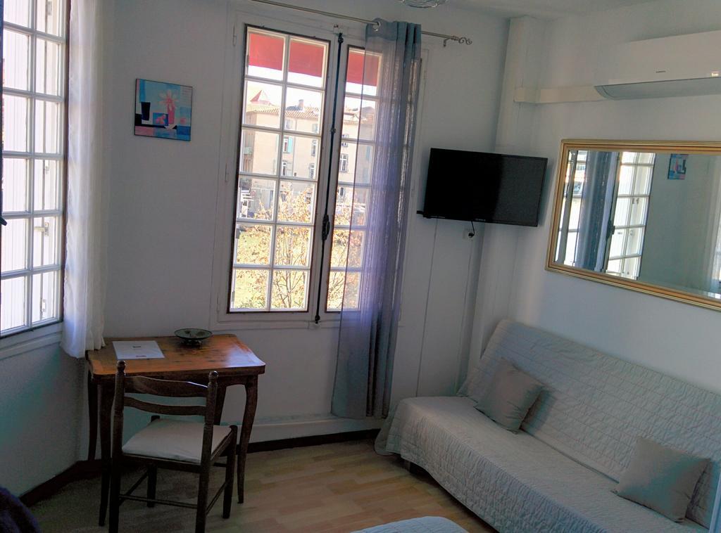 Chambre quadruple avec vue sur la rivière