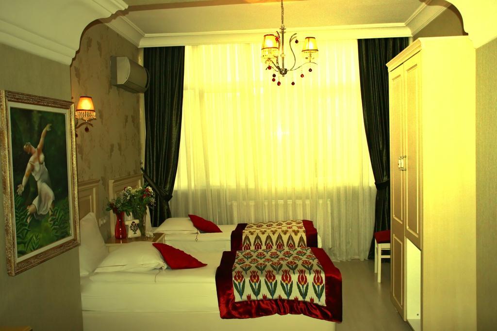 Chambre Quadruple avec Salle de Bains