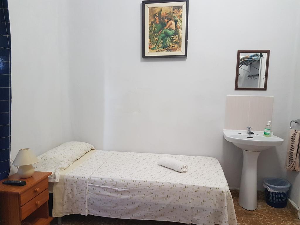 Chambre Double Standard avec Salle de Bains Commune