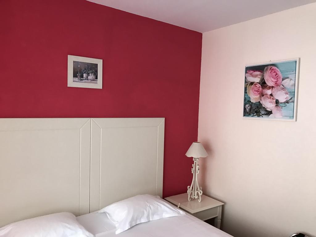 Chambre Simple Supérieure avec Accès au Spa (Sauna et Jacuzzi)