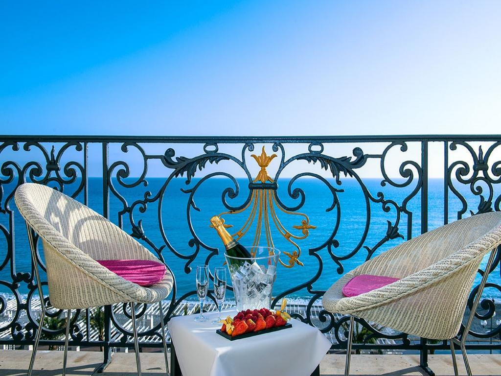 Chambre Double avec Balcon - Vue sur Mer