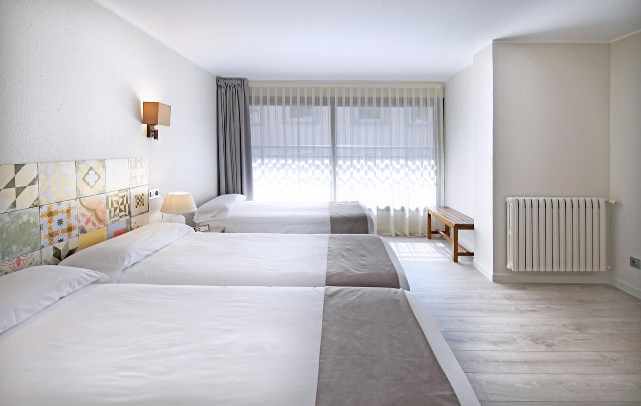 Triple Room,507493878:JPEG