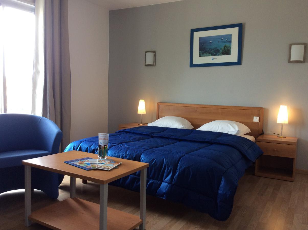 Double Room,256361597:JPEG