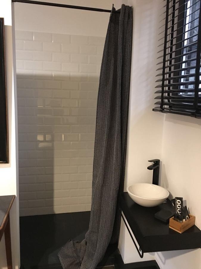 Chambre Lits Jumeaux avec Salle de Bains Privative