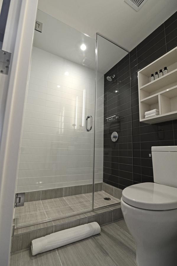 Chambre Lit Queen-Size Standard Edge