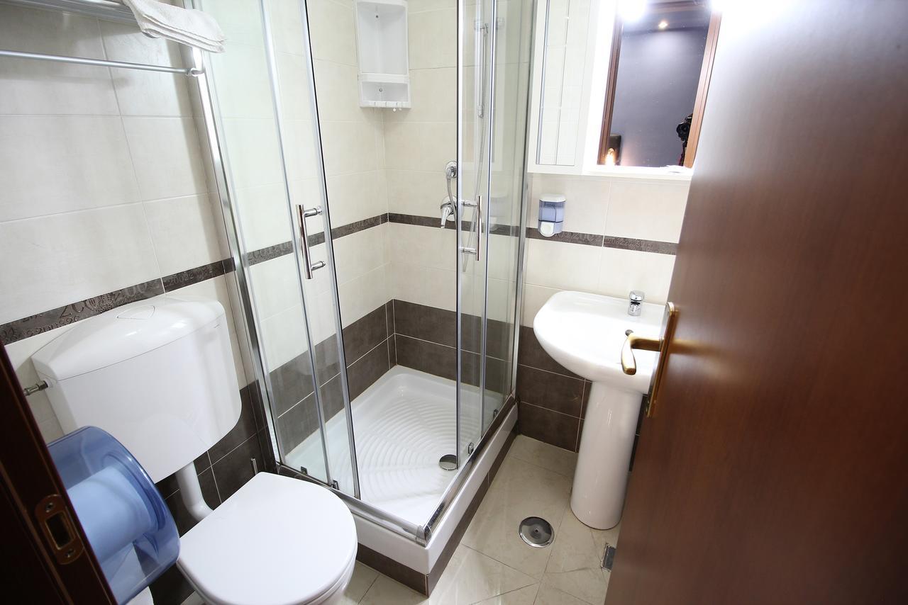 Chambre Double avec Salle de Bains Privative