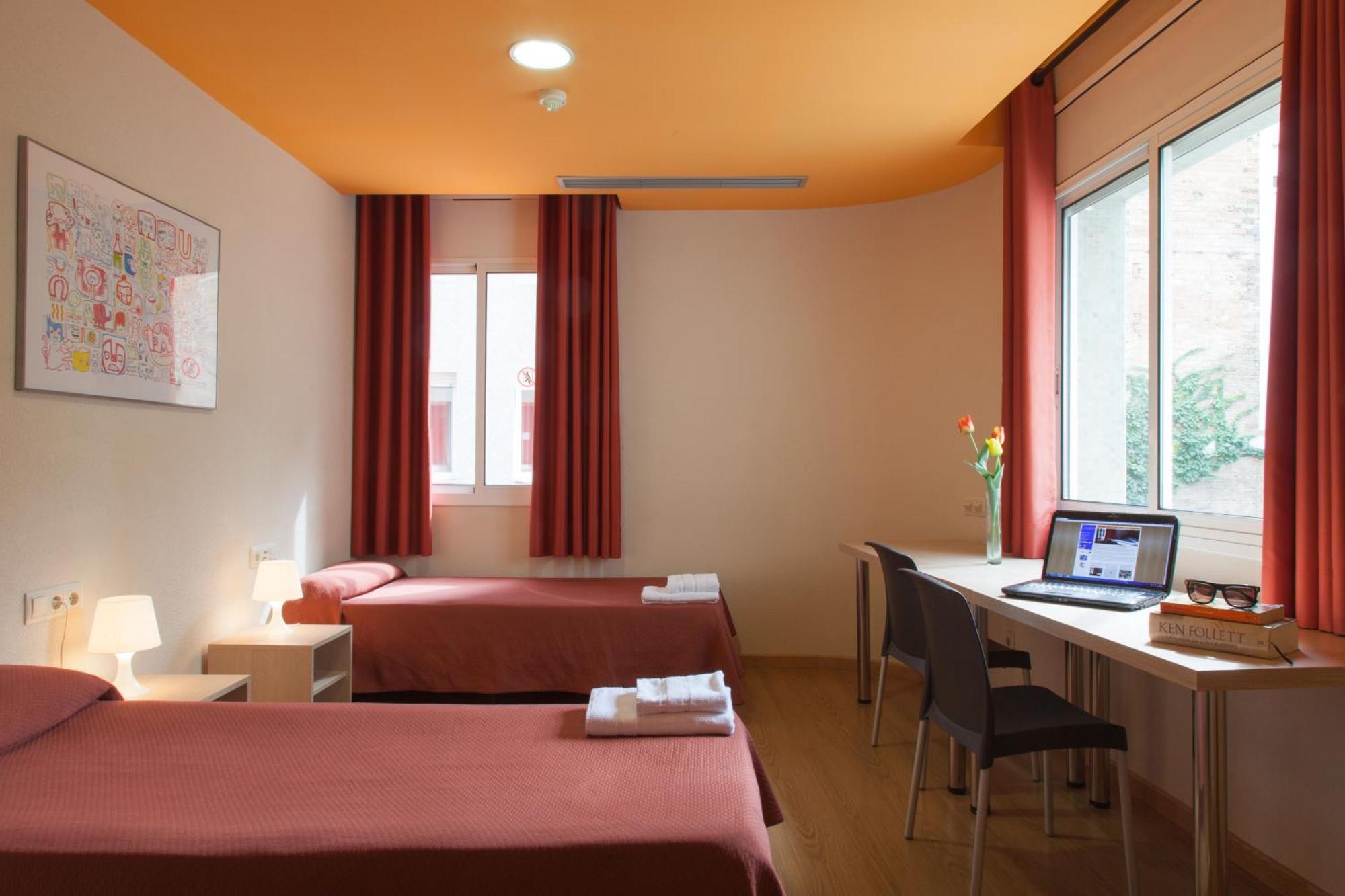 Single Room,971294950:JPEG