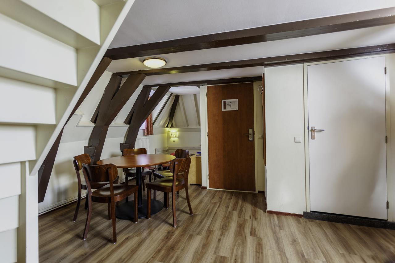 Apartment,544306560:JPEG