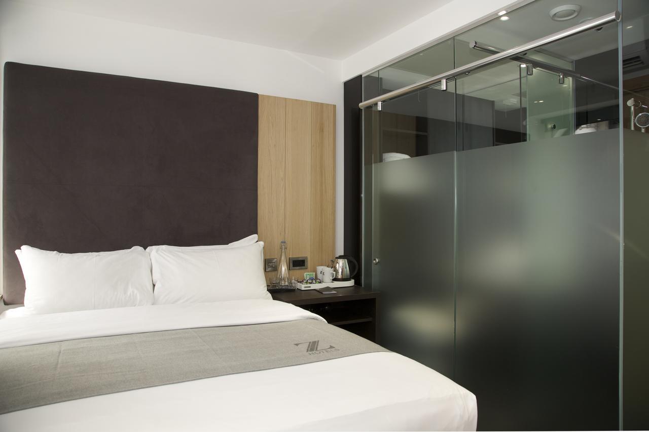 Chambre Lit Queen-size - Accessible aux Personnes à Mobilité Réduite