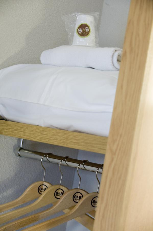 Chambre Quadruple - Accessible aux Personnes à Mobilité Réduite