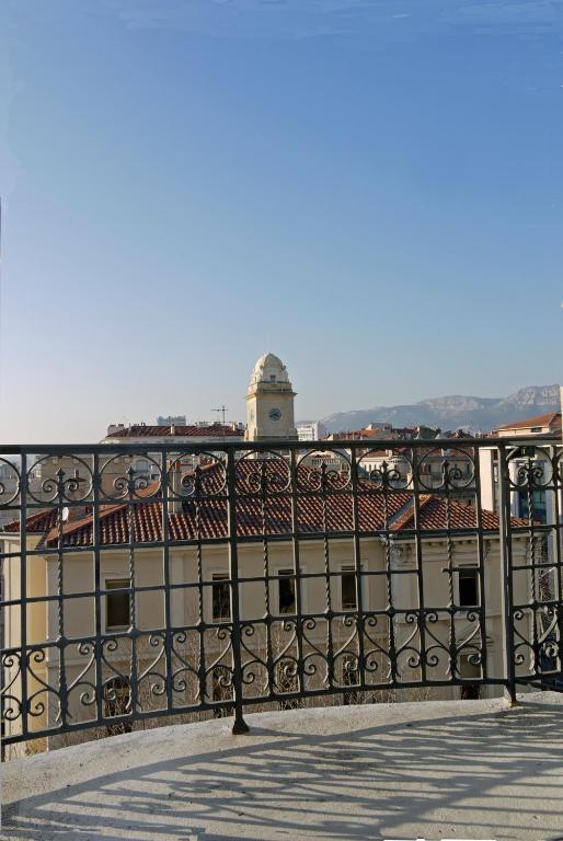 Chambre Double - Vue sur Rue