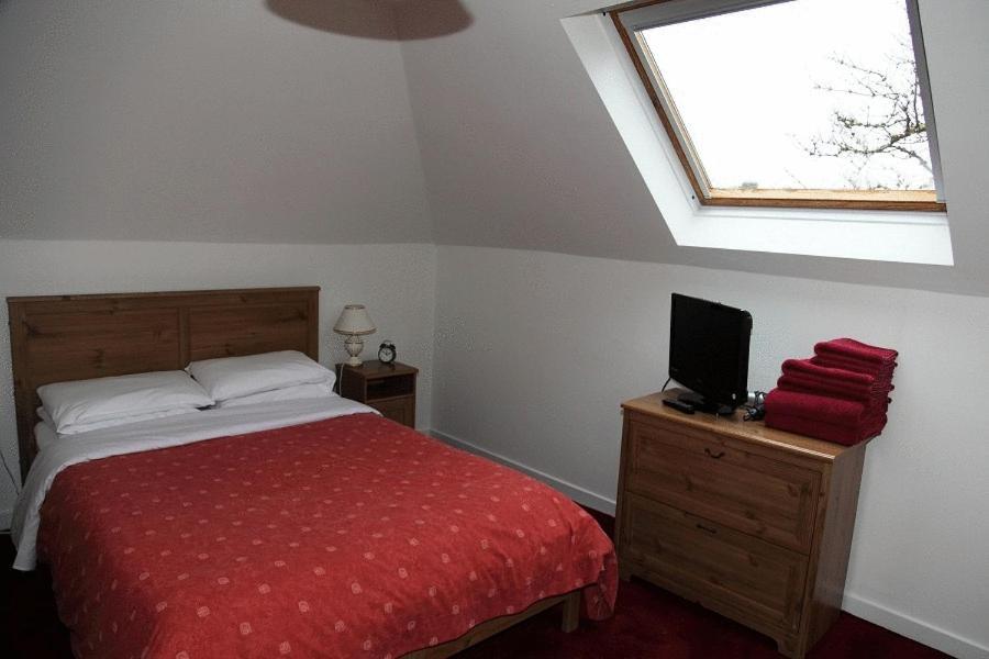 Chambre Triple avec Salle de Bains Privative
