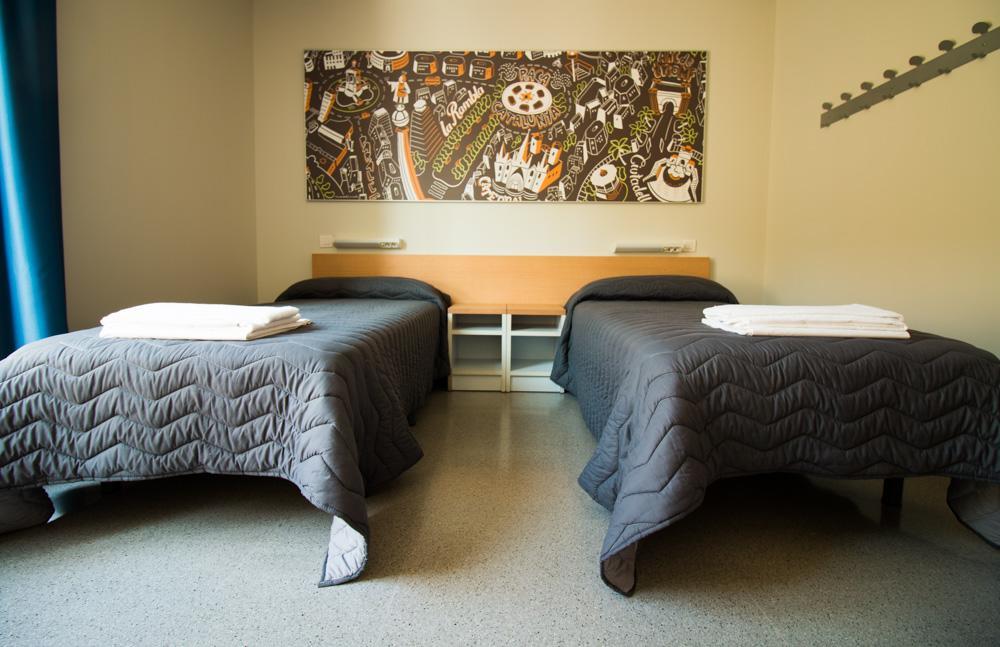 Chambre Lits Jumeaux avec Salle de Bains Privative