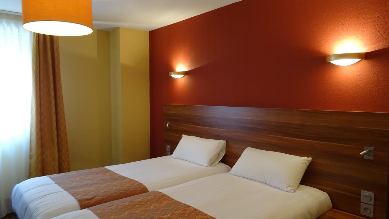 Twin Room,843480386:JPEG