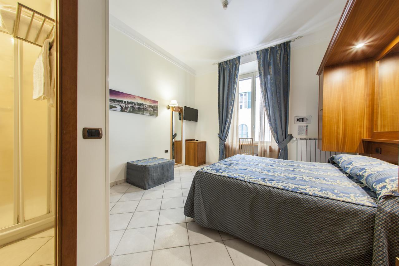 Family Double Room,642774642:JPEG