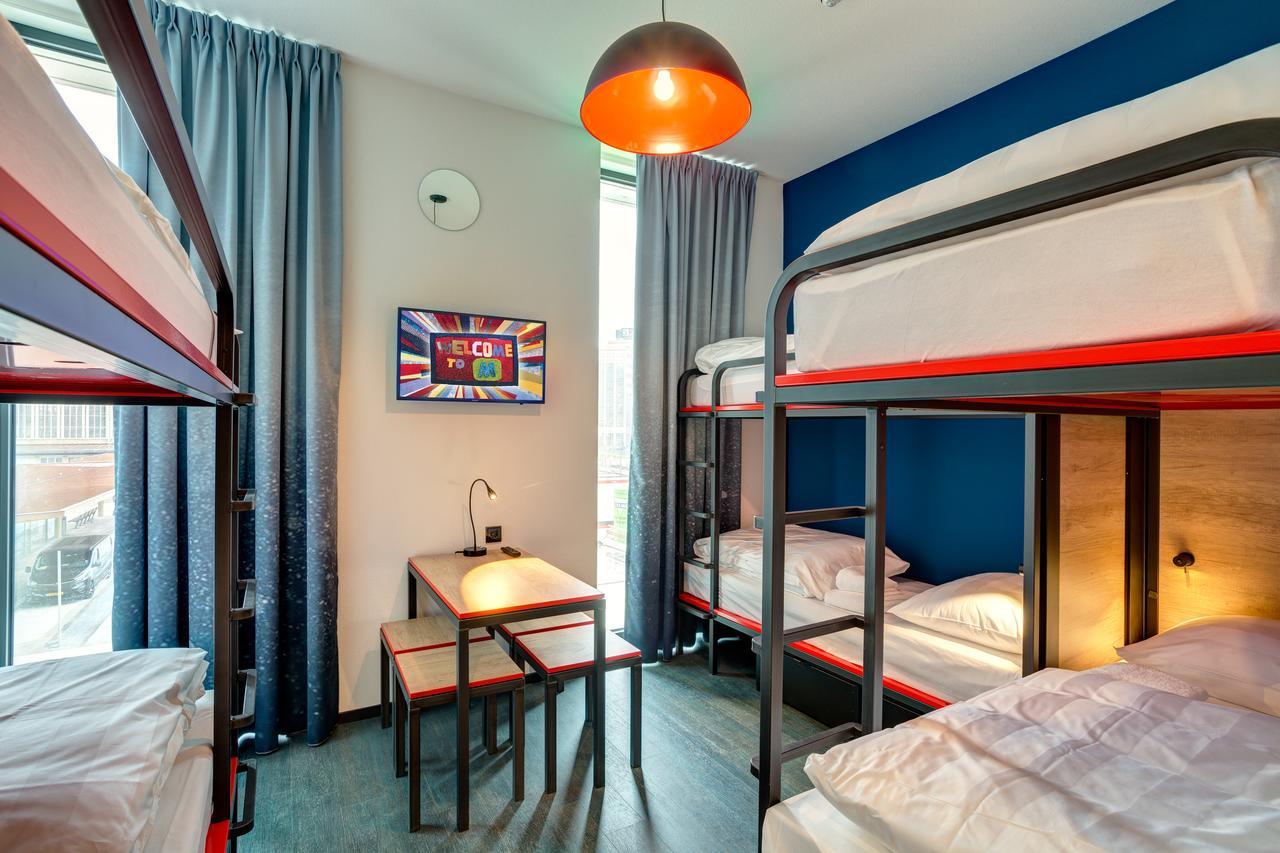 Chambre à 6 Lits (Lits Superposés Uniquement)