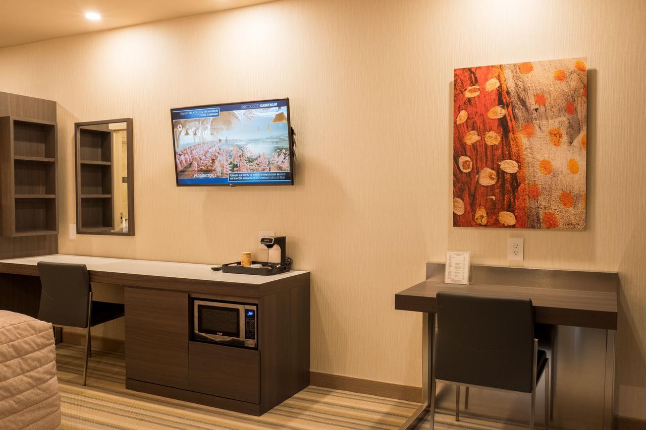 Queen Room with Sofa Bed,645290574:JPEG