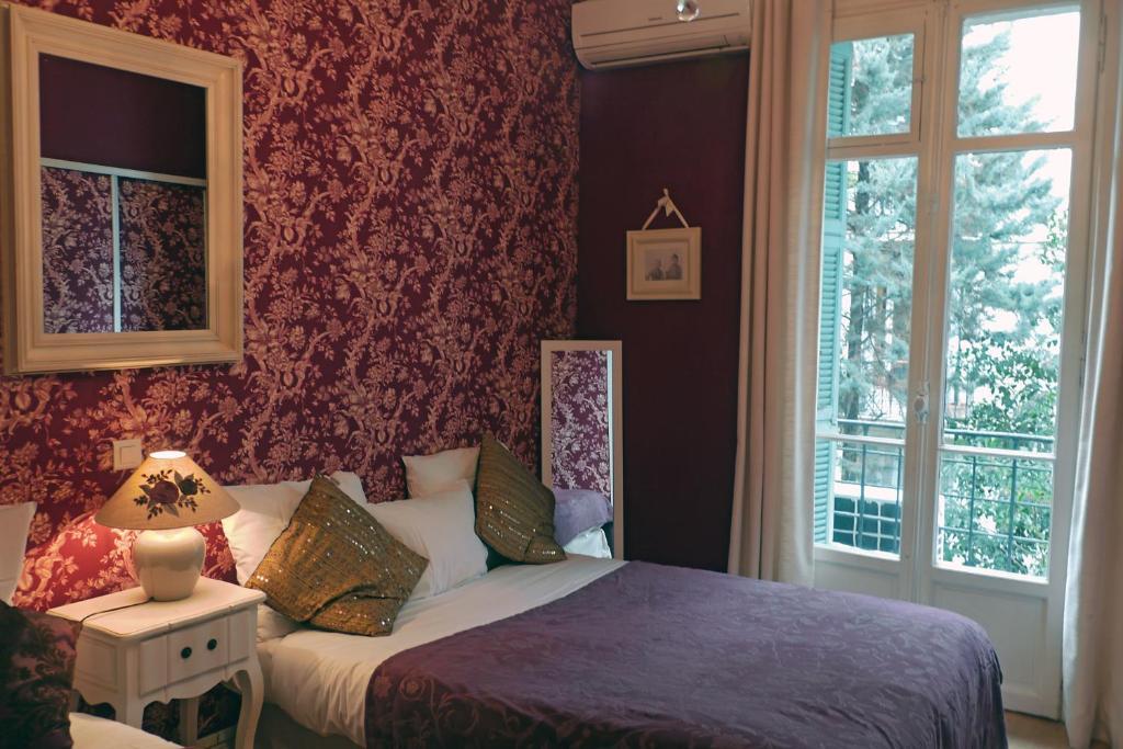 Chambre Supérieure (1-4 Personnes)