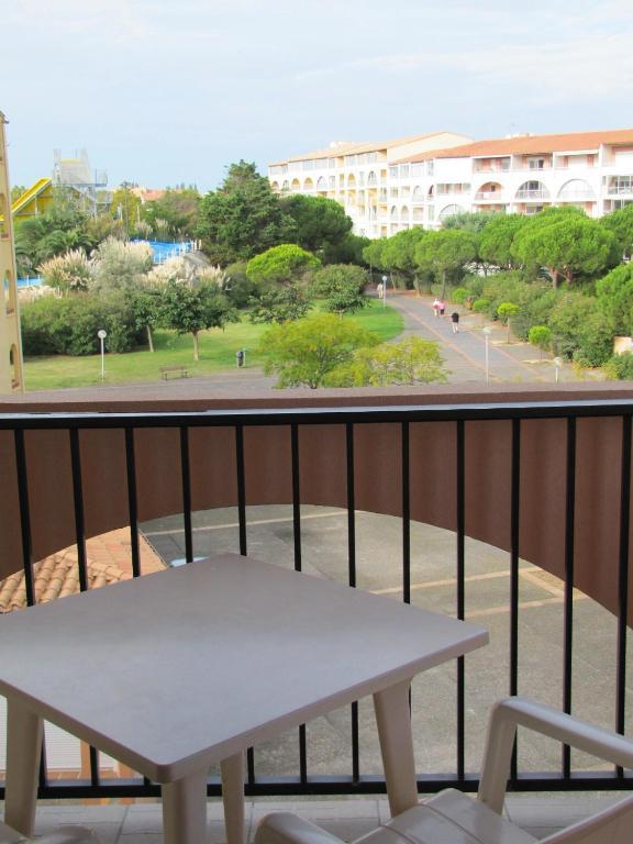 Chambre Double Standard avec Terrasse et Sans Climatisation - Côté Aqualand