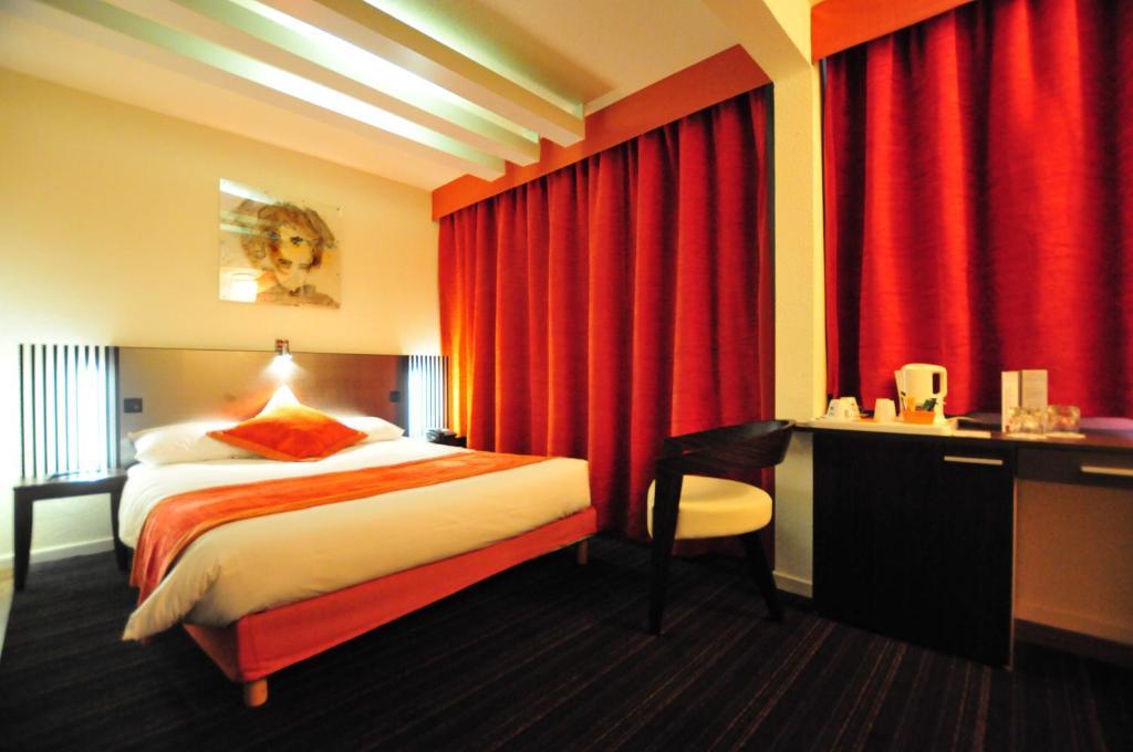 Executive Double Room,76196909:JPEG