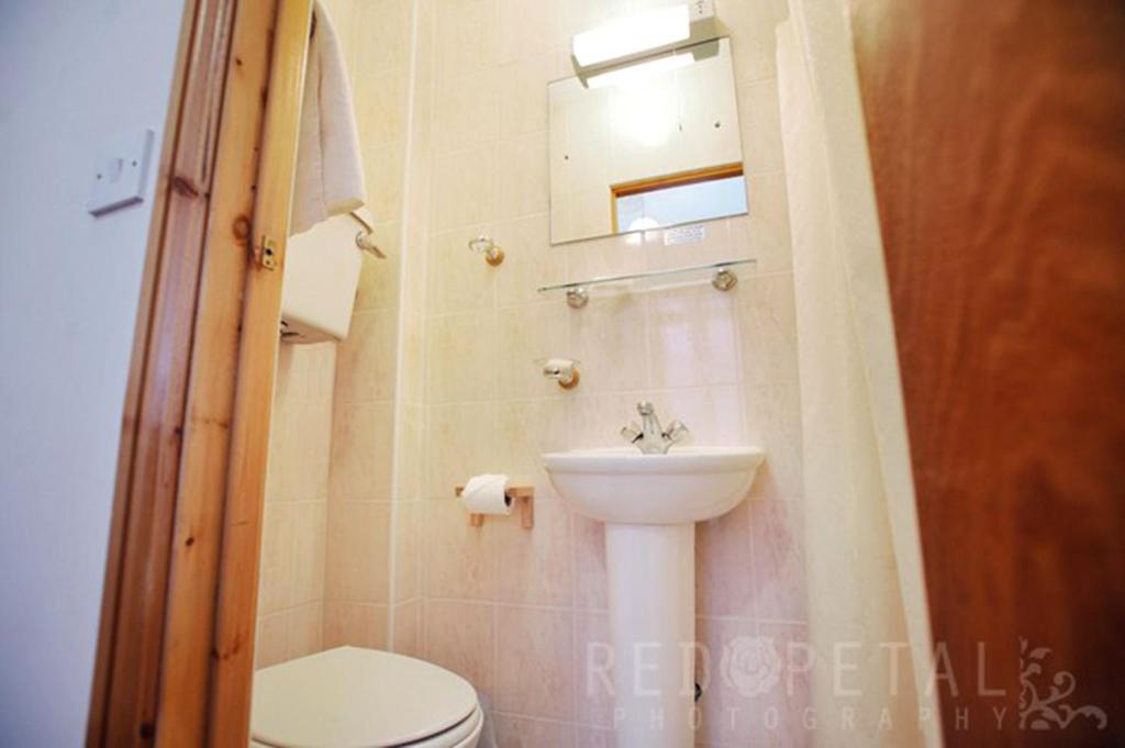 Double Room,63060097:JPEG