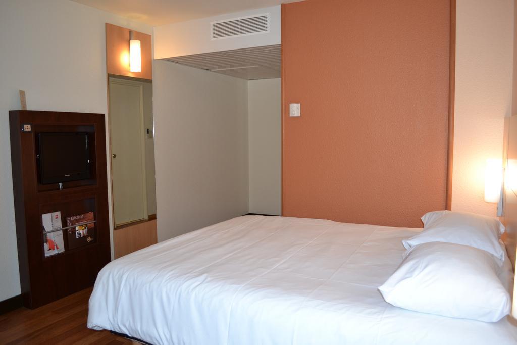 Deux Chambres Doubles Adjacentes (Non Communicantes)