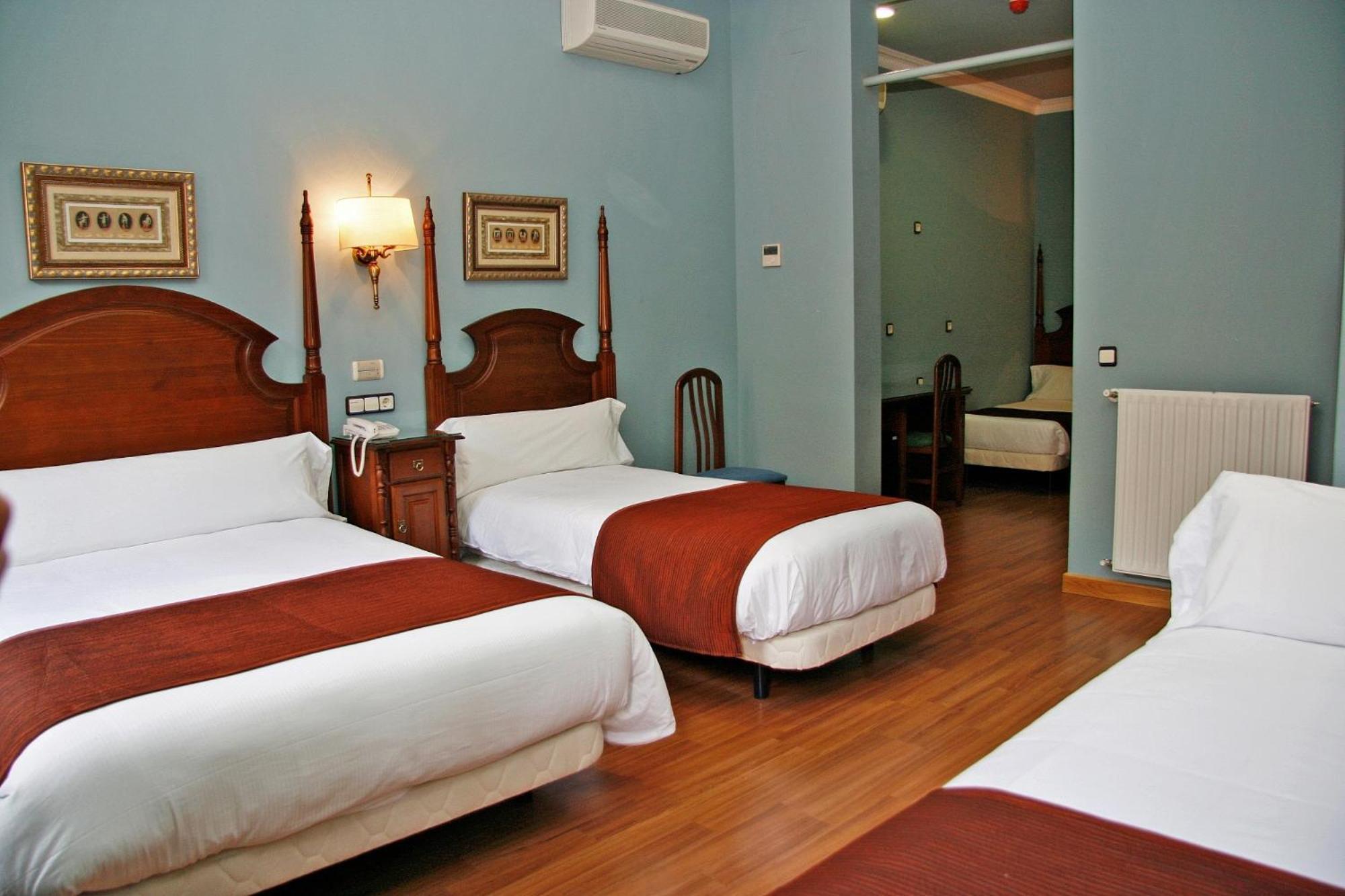 Triple Room,16936175:JPEG