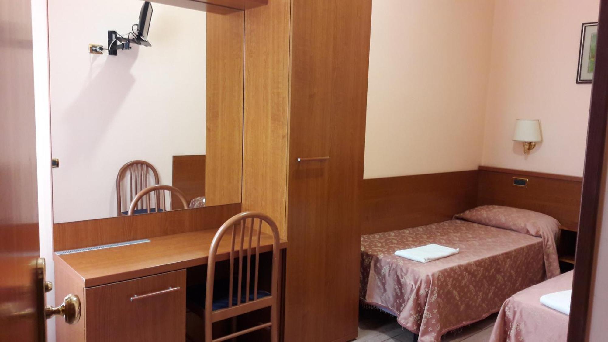 Chambre Double ou Lits Jumeaux