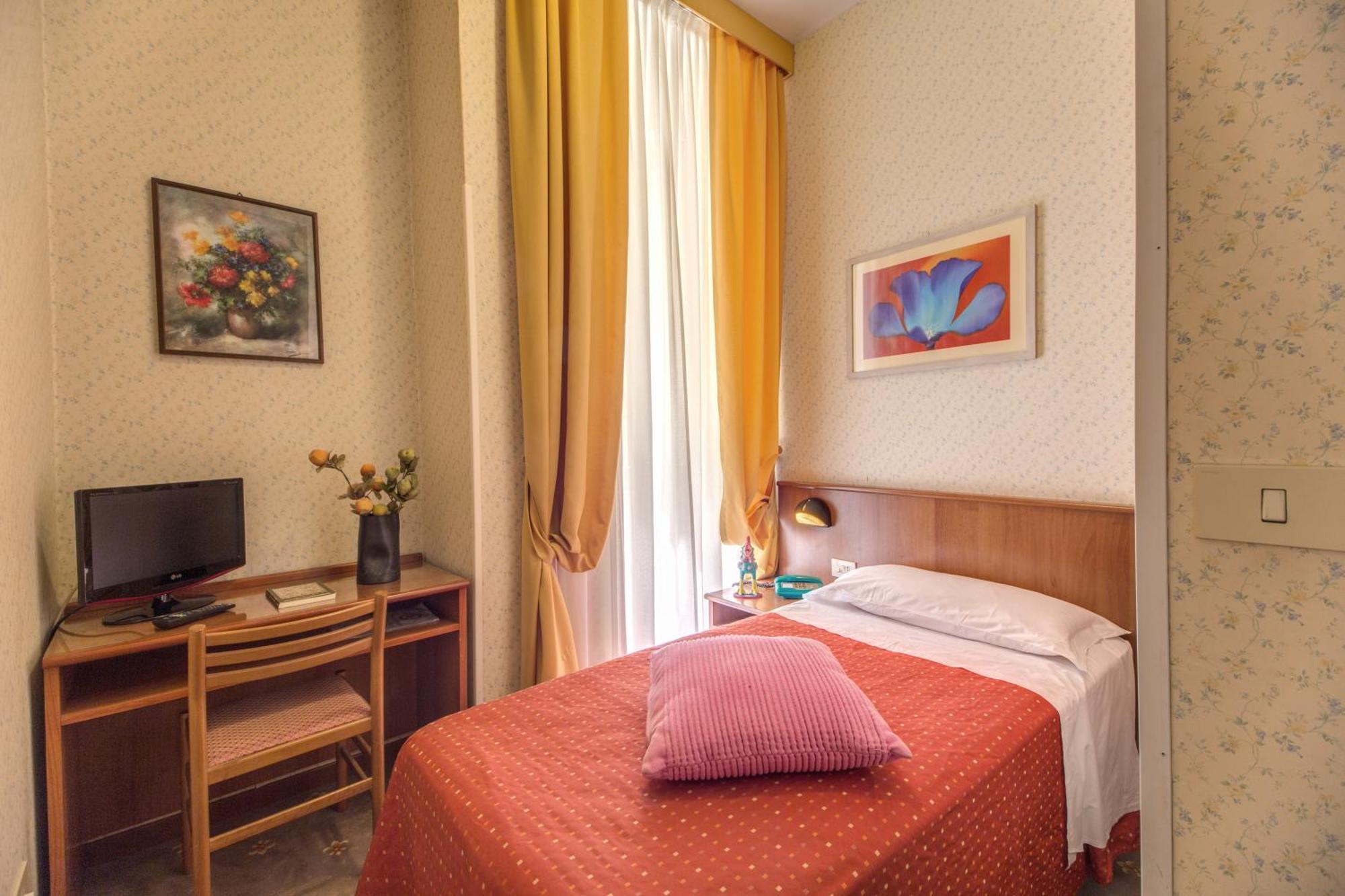 Economy Single Room,693012879:JPEG