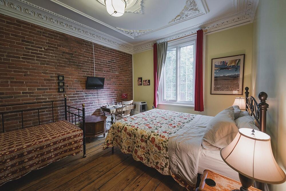 Comfort Triple Room with Shower