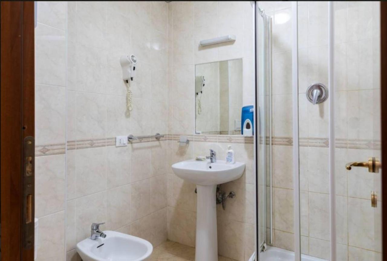 Chambre Simple avec Salle de Bains Privative
