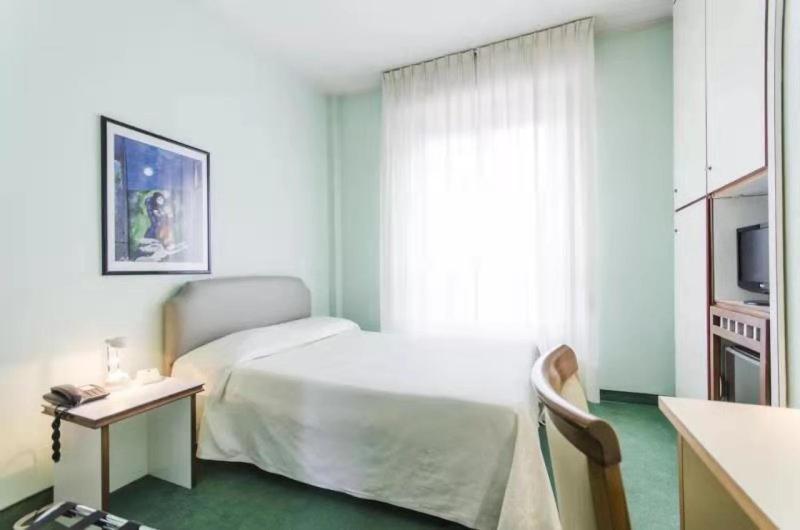 Economy Single Room,1300430566:JPEG