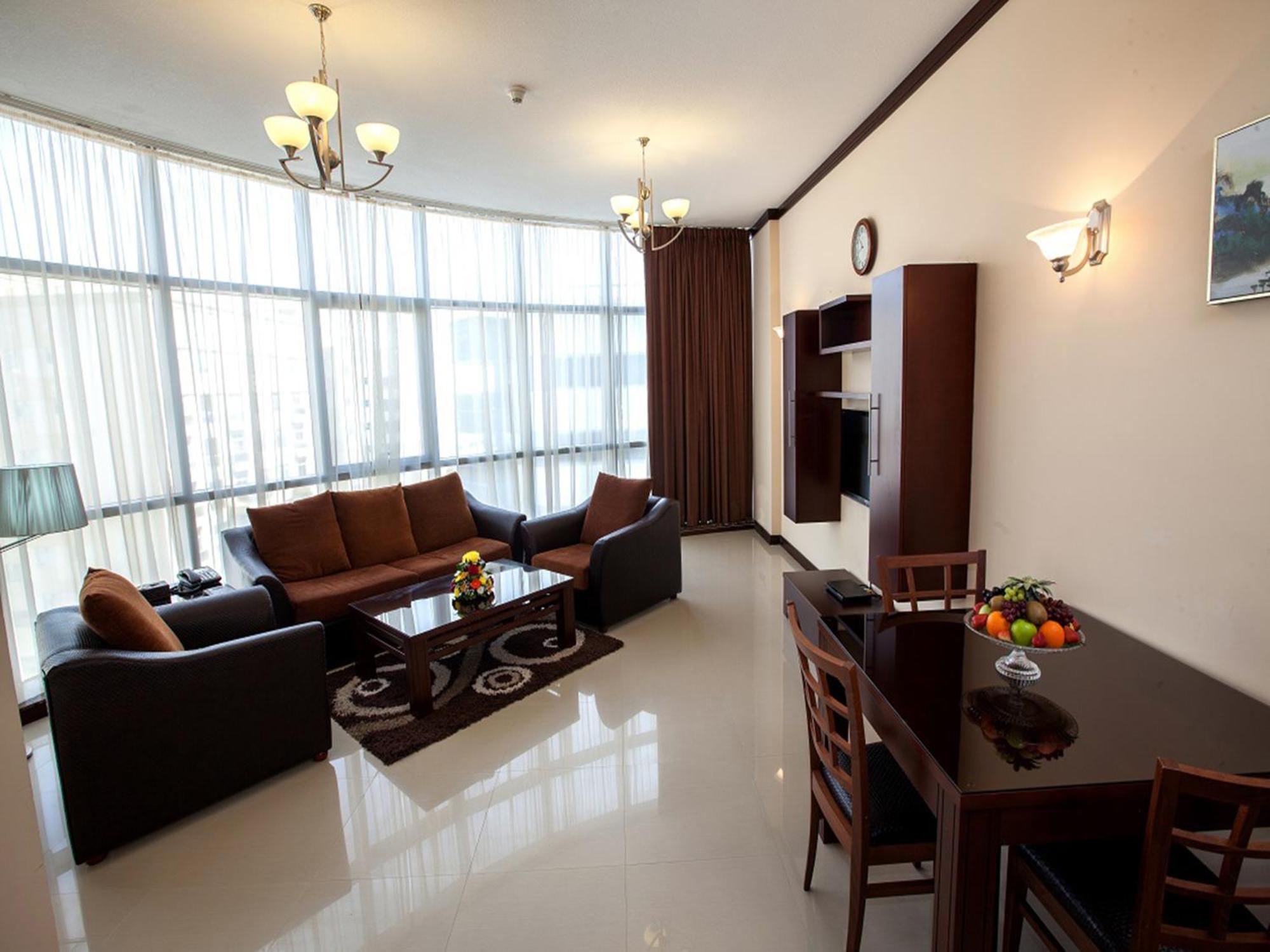 Executive One-Bedroom Apartment,1153863684:JPEG