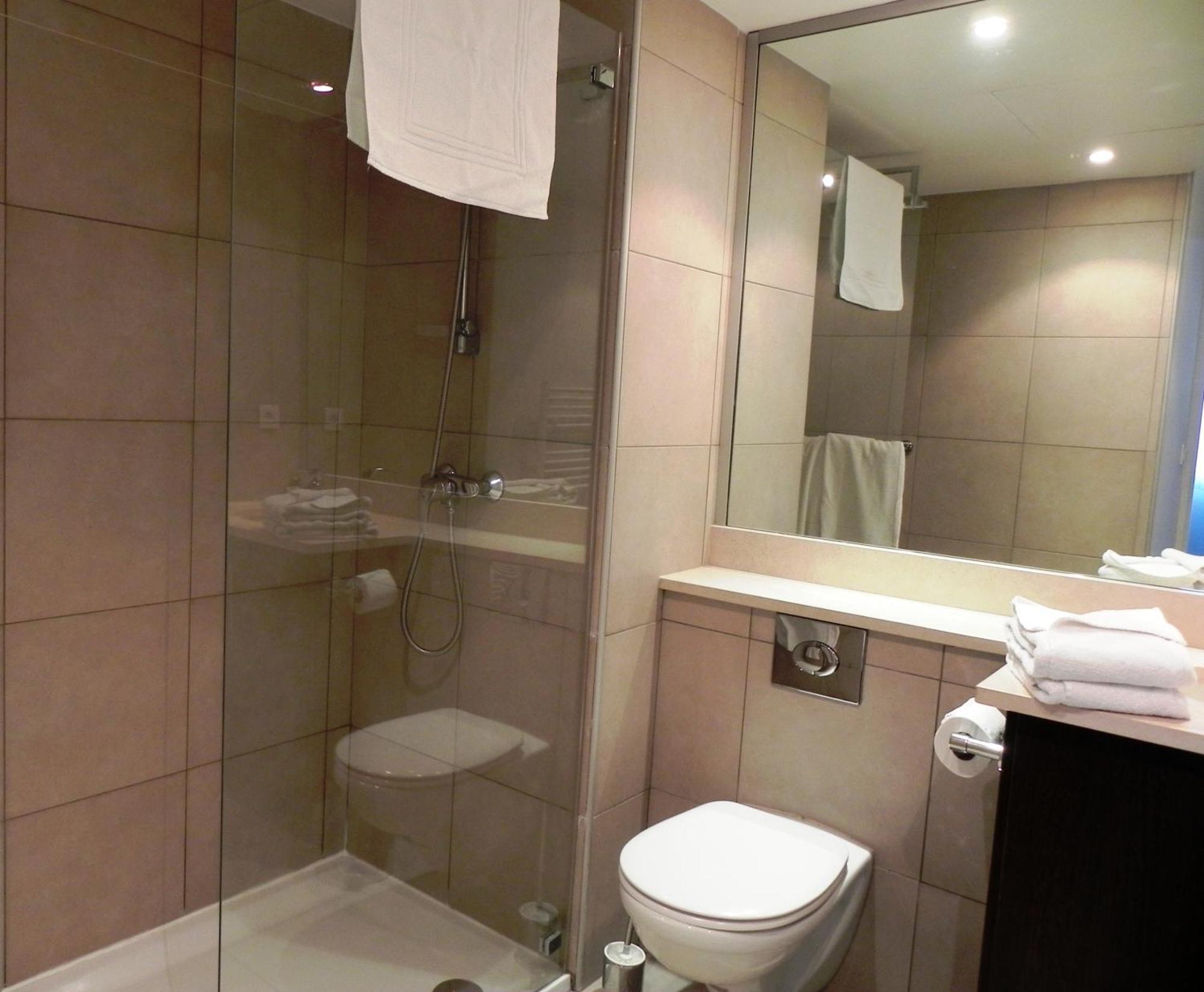 Premium One-Bedroom Apartment,49897923:JPEG