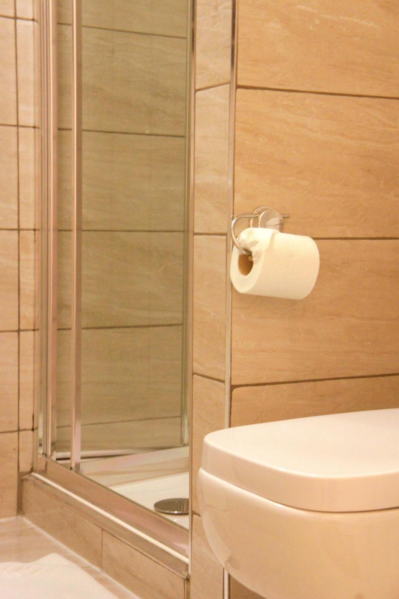 Chambre Familiale avec Salle de Bains Privative
