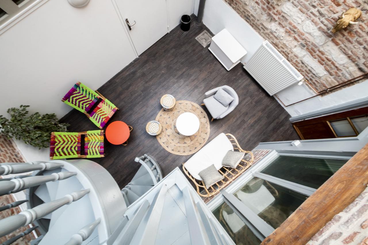 Studio Duplex