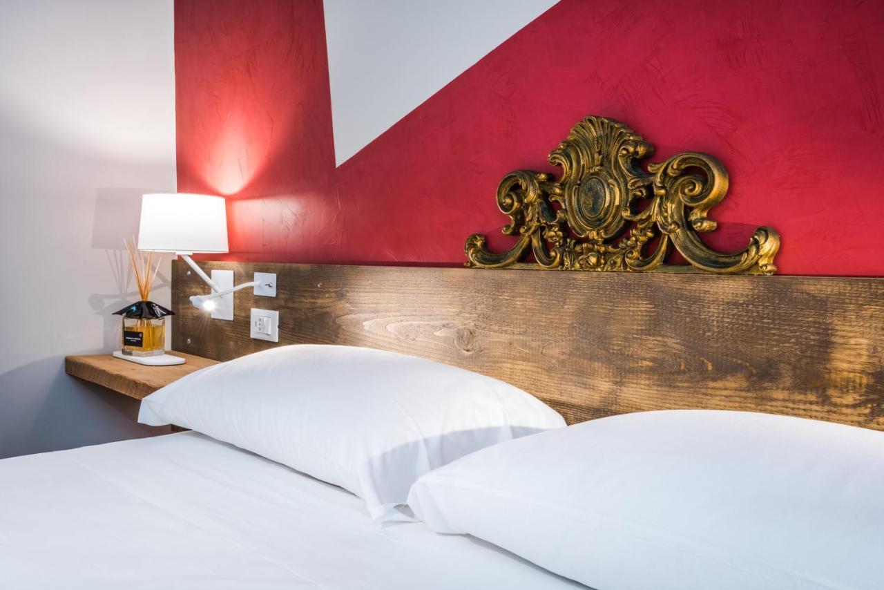Chambre Double ou Lits Jumeaux avec Salle de Bains Privative