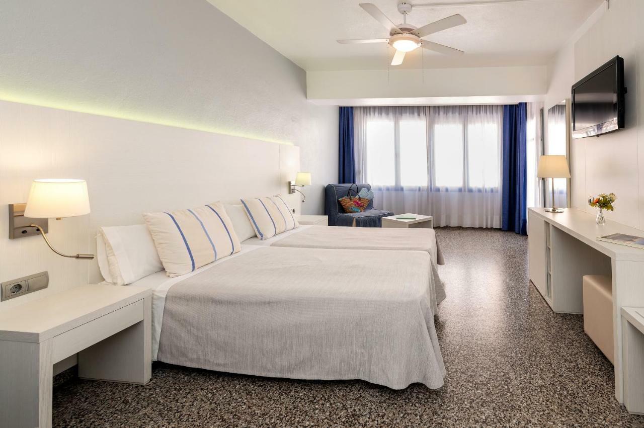 Chambre Lits Jumeaux avec Salle de Bains Privative