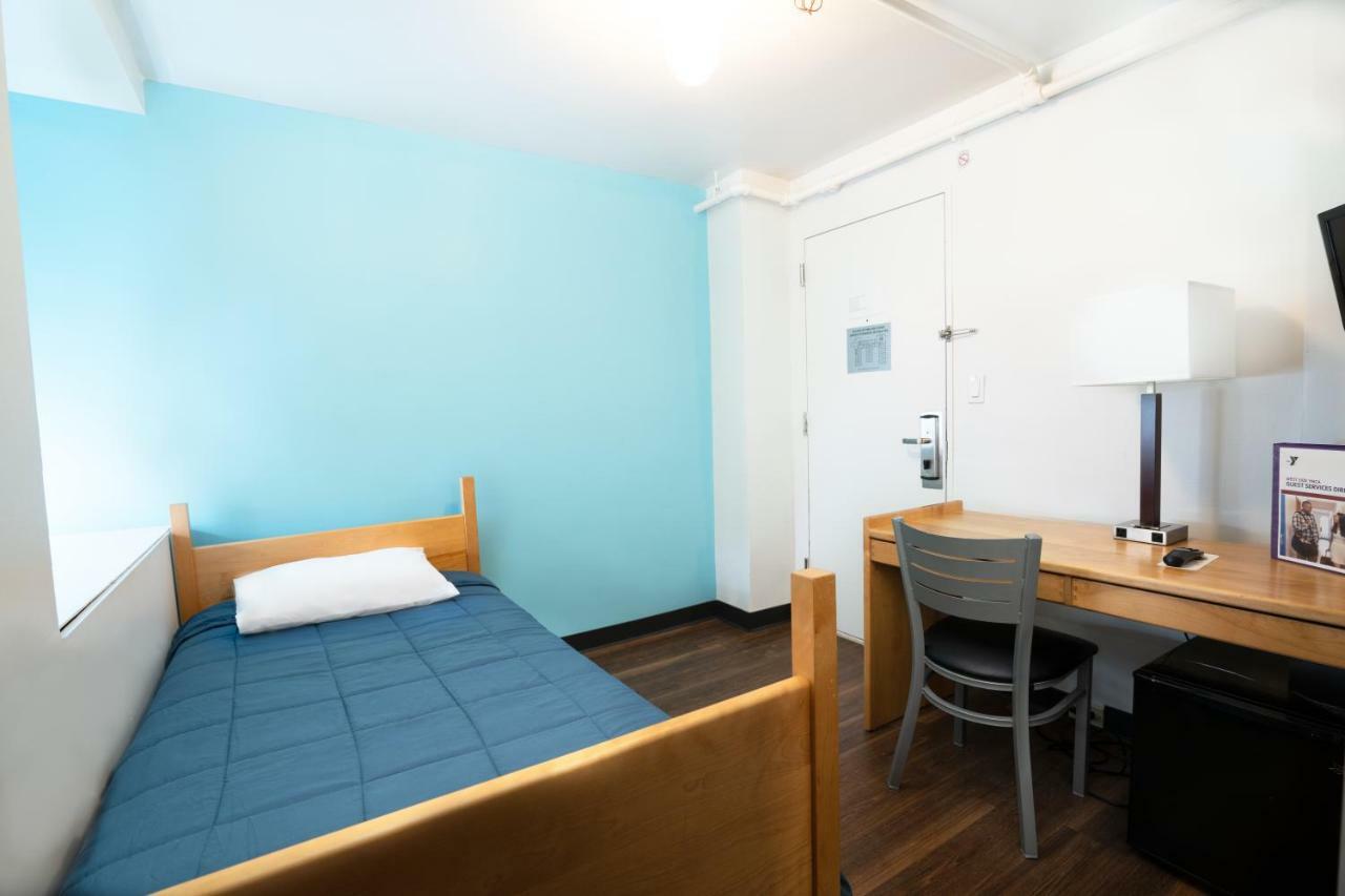 Chambre Simple Deluxe Privée avec Salle de Bains Semi-Privative - Vue sur Parc