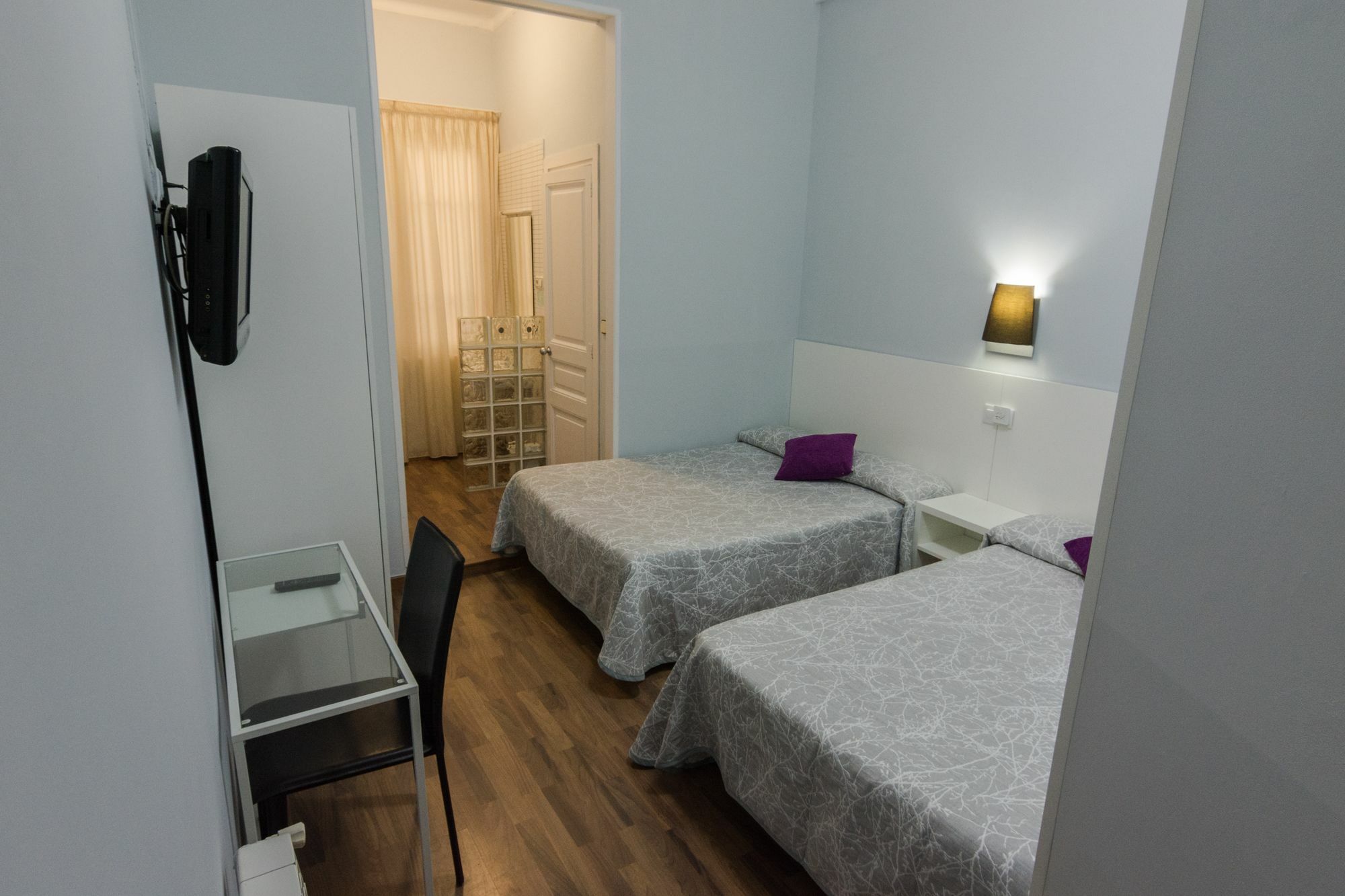 Petite Chambre Lits Jumeaux