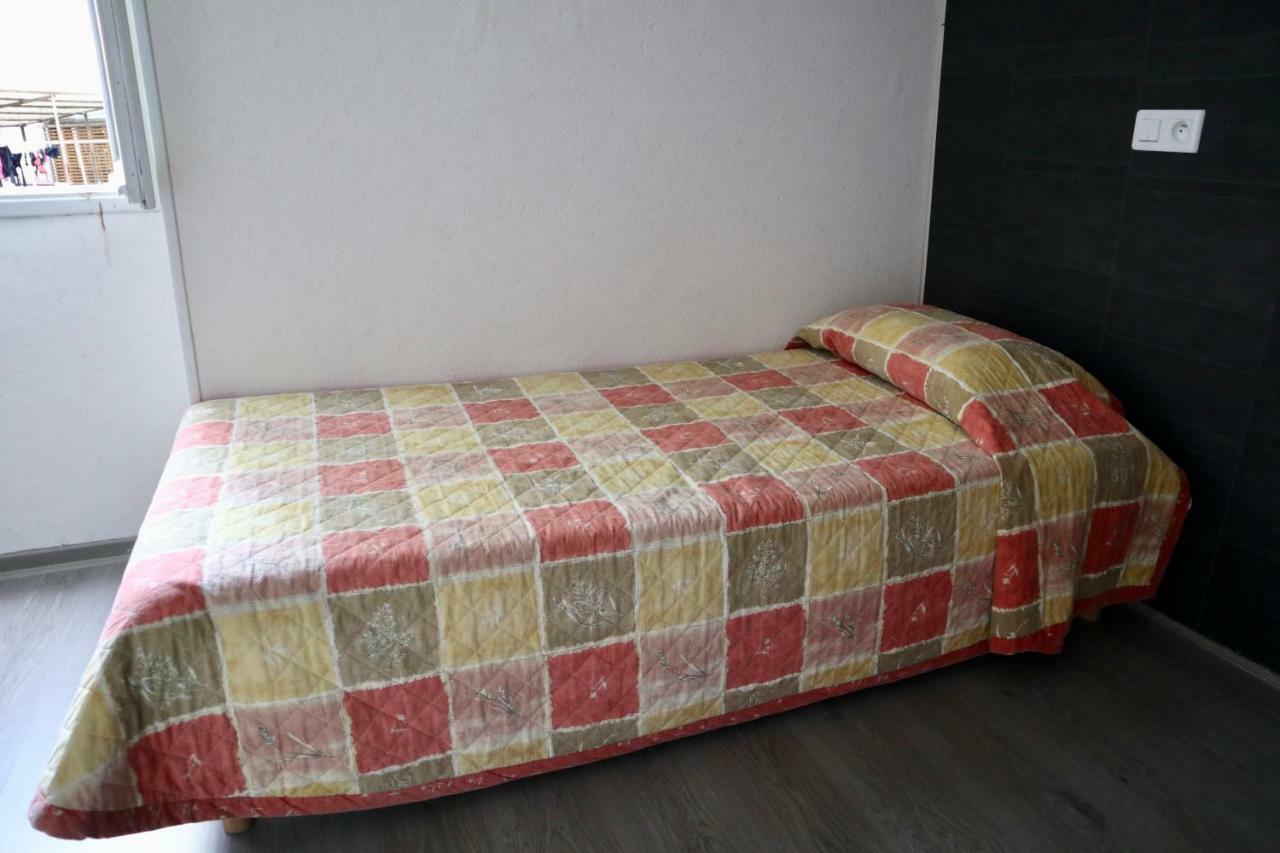 Chambre Simple avec Salle de Bains Privative