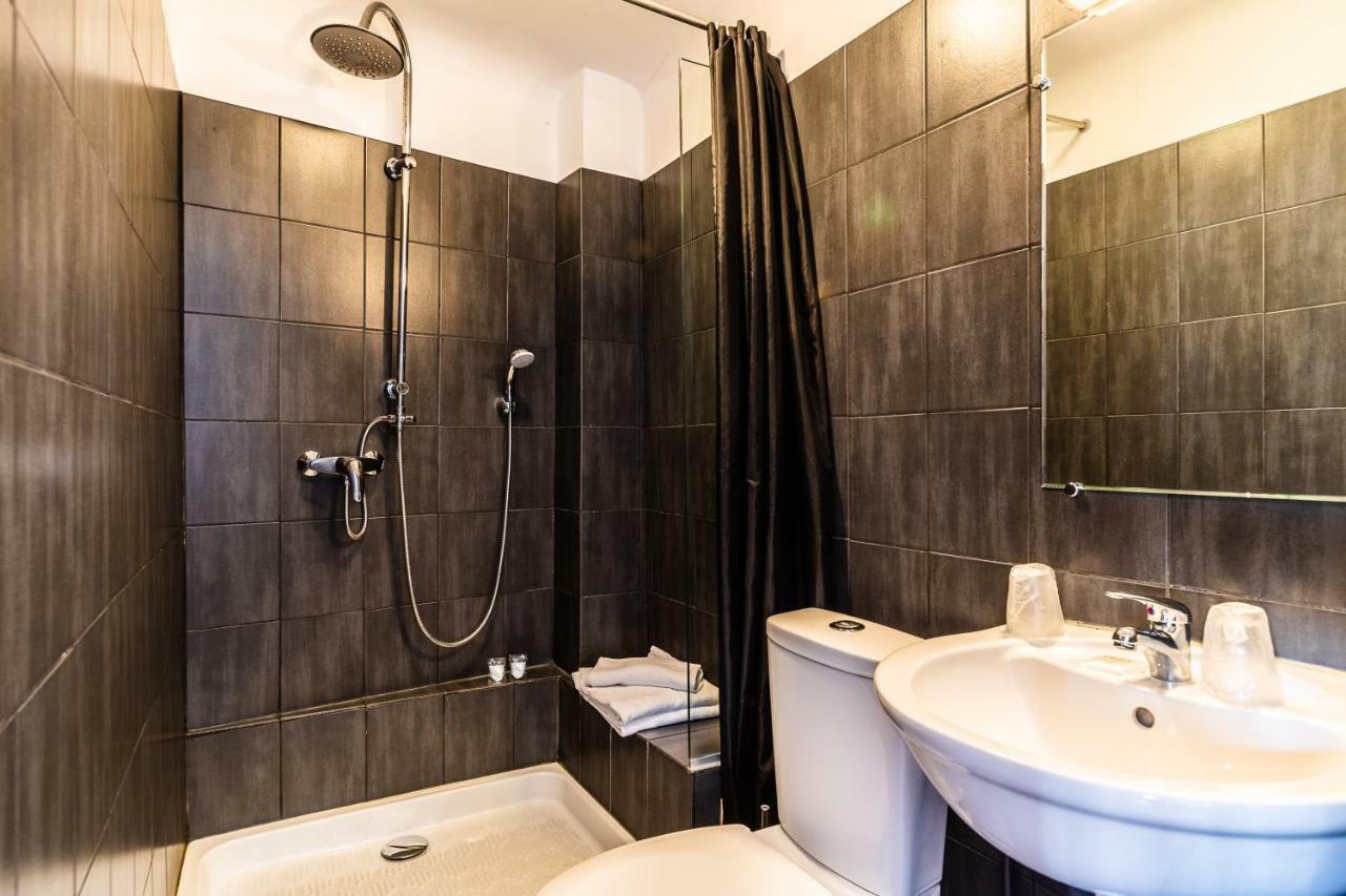 Standard Double Room,910585192:JPEG