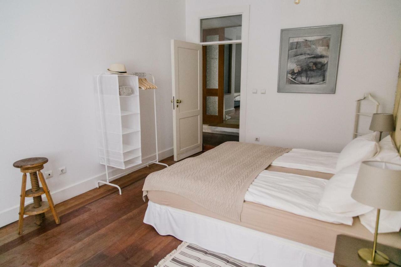 Chambre Double ou Lits Jumeaux avec Salle de Bains Privative