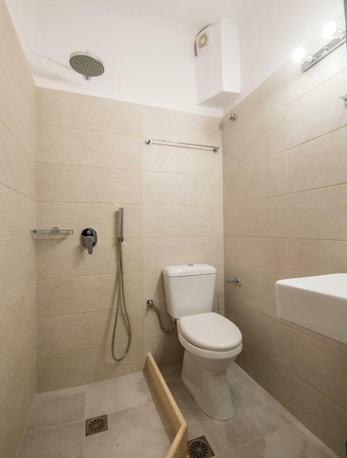 Chambre Double Économique - Demi Sous-Sol