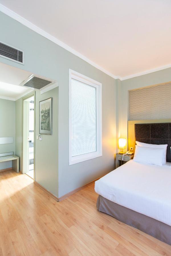 Single Room,1679570123:JPEG
