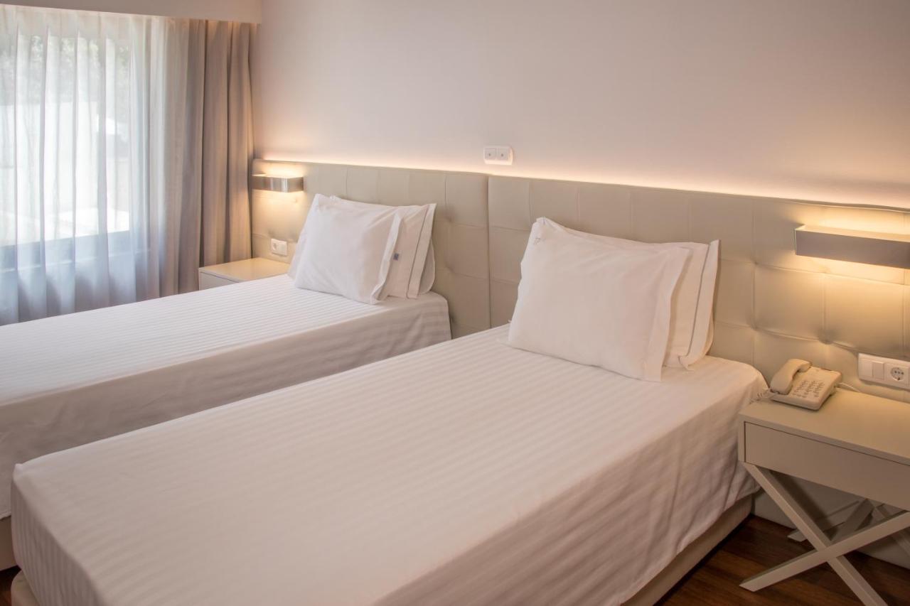 Chambre Double ou Lits Jumeaux