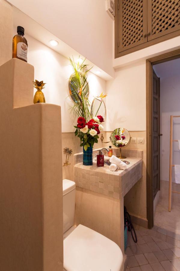 Deluxe Double Room Shower,950648593:JPEG